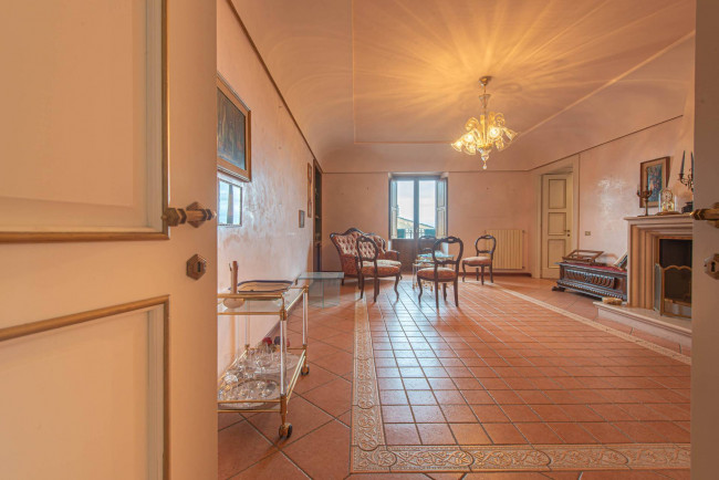 Abitazioni tipiche storiche in vendita a San Donato Val di Comino