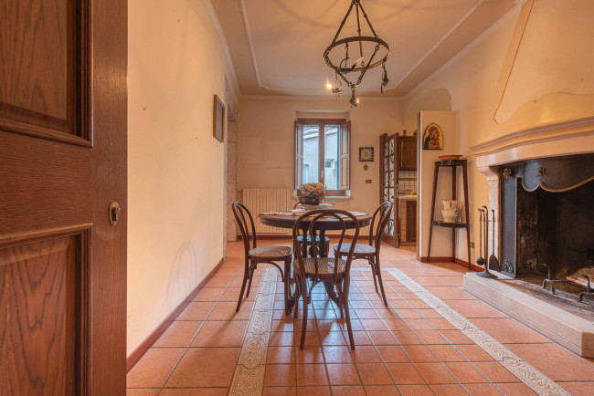 Abitazioni tipiche storiche in vendita a San Donato Val di Comino