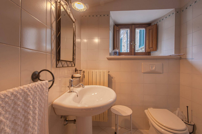 Abitazioni tipiche storiche in vendita a San Donato Val di Comino