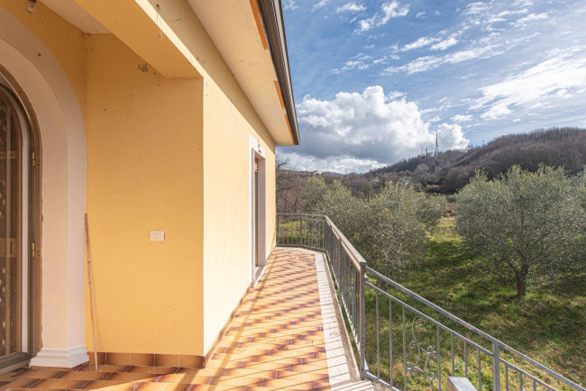 Casa indipendente in vendita a Santopadre