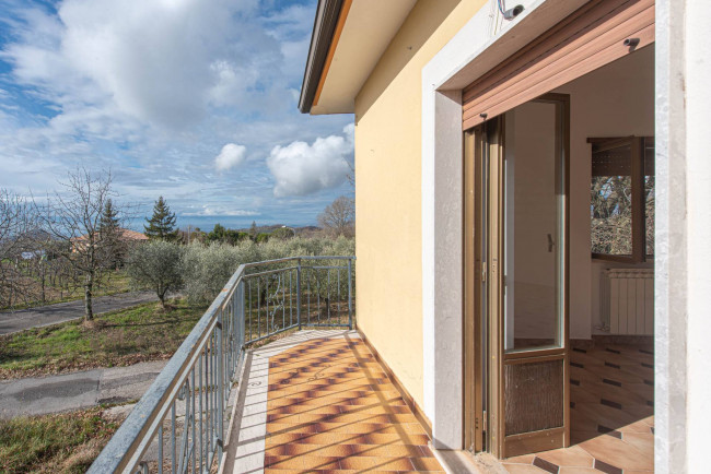 Casa indipendente in vendita a Santopadre