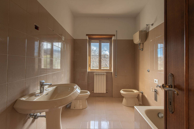 Casa indipendente in vendita a Santopadre