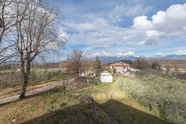 Casa indipendente in vendita a Santopadre