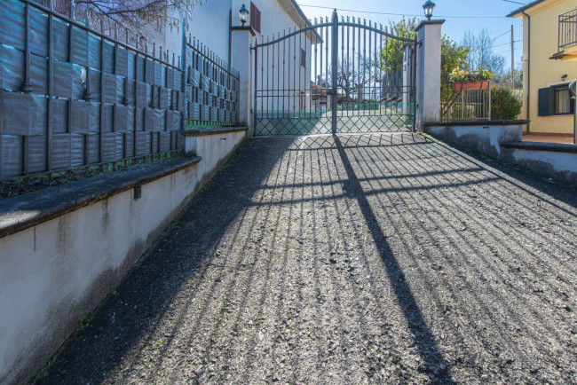 Villa for sale in Arpino