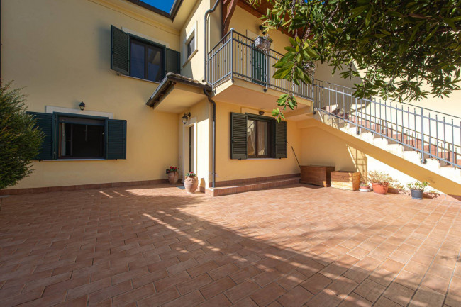 Villa for sale in Arpino