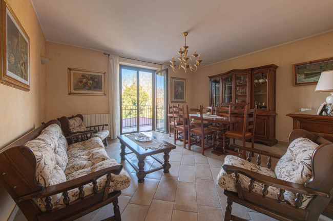 Villa for sale in Arpino