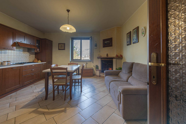 Villa for sale in Arpino