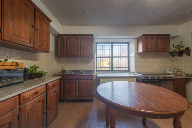 Villa for sale in Arpino