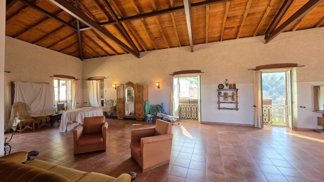 Abitazioni tipiche storiche in vendita a Arpino