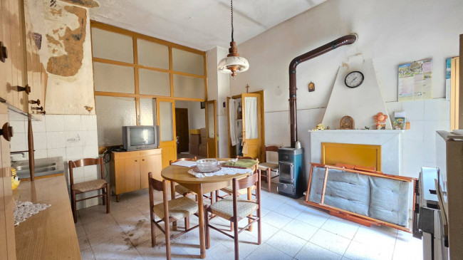 Palazzo storico in vendita a Priverno