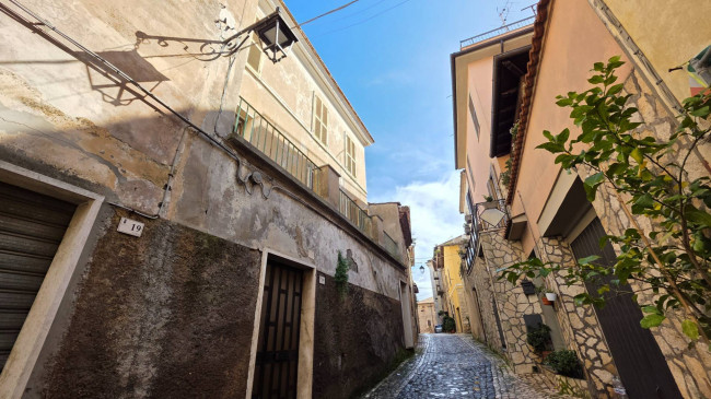 Palazzo storico in vendita a Priverno