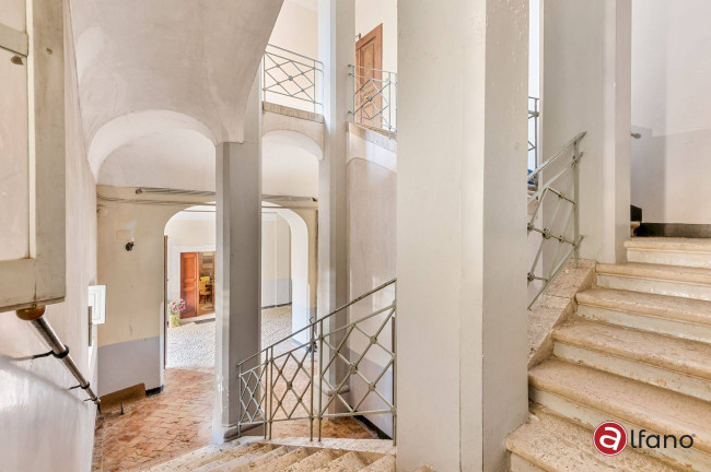 Palazzo storico in vendita a Isola del Liri