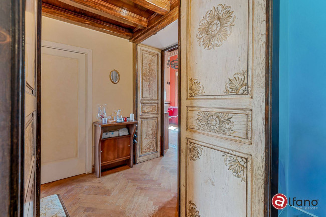 Palazzo storico in vendita a Isola del Liri