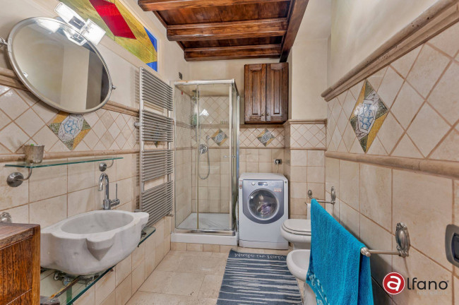 Palazzo storico in vendita a Isola del Liri