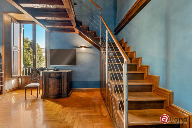 Palazzo storico in vendita a Isola del Liri