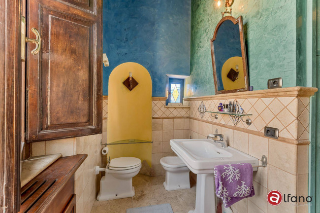 Palazzo storico in vendita a Isola del Liri