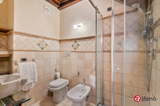 Palazzo storico in vendita a Isola del Liri