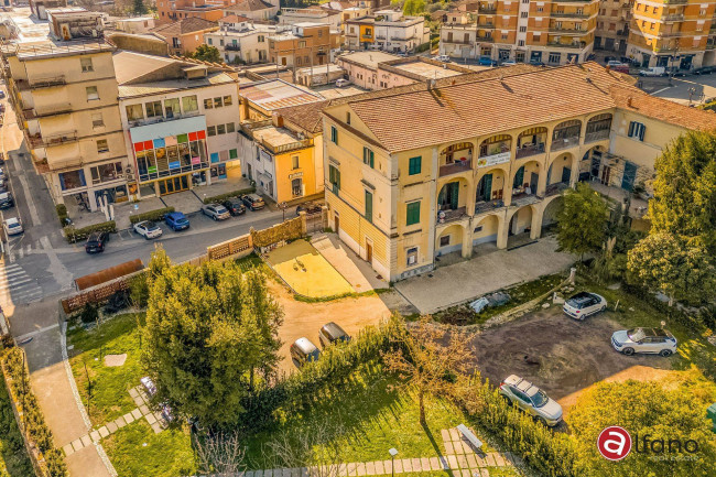 Palazzo storico in vendita a Isola del Liri