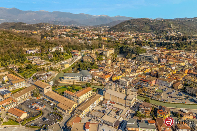 Palazzo storico in vendita a Isola del Liri
