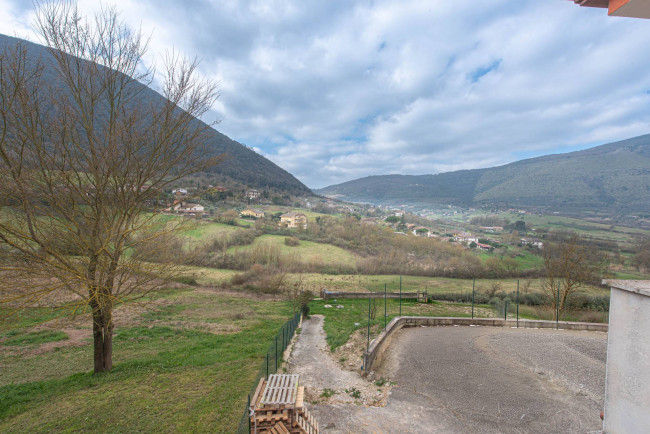 Villa for sale in Giuliano di Roma