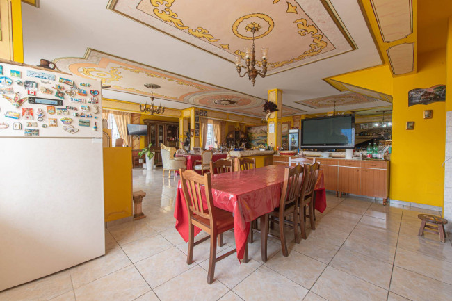 Villa for sale in Giuliano di Roma