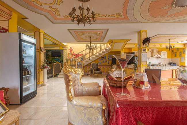 Villa for sale in Giuliano di Roma