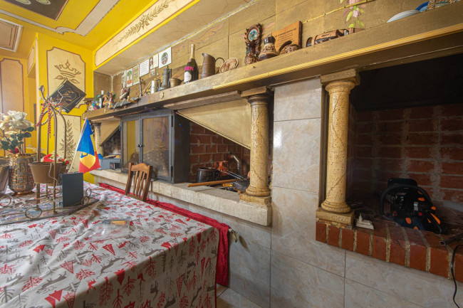 Villa for sale in Giuliano di Roma