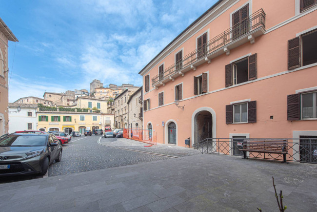 House in Monte San Giovanni Campano - view 1