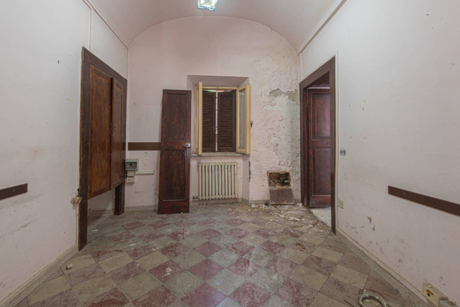 typical historical house for sale in Monte San Giovanni Campano