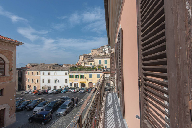 typical historical house for sale in Monte San Giovanni Campano