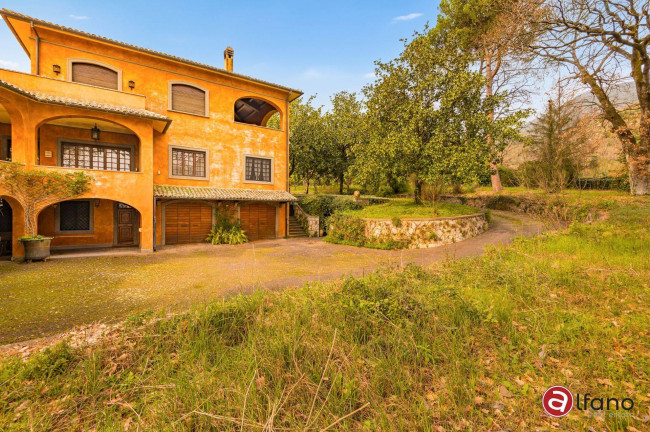 Villa in vendita a Castrocielo