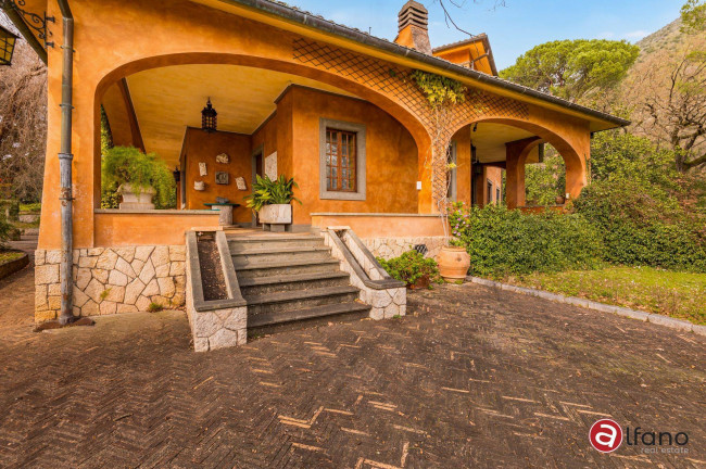 Villa in vendita a Castrocielo