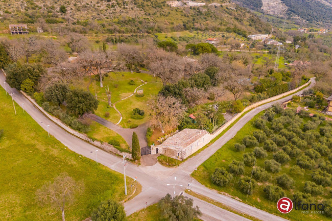 Villa in vendita a Castrocielo