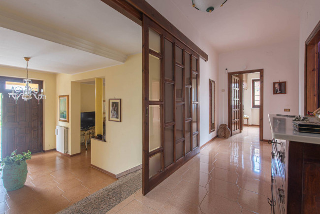 manor house for sale in Arce