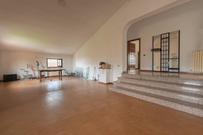 manor house for sale in Arce
