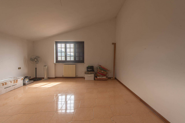 manor house for sale in Arce