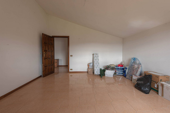 manor house for sale in Arce