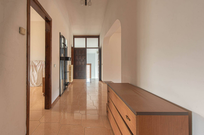 manor house for sale in Arce