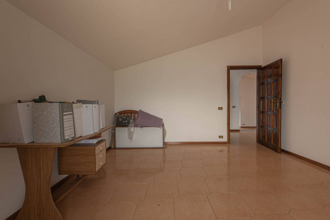 manor house for sale in Arce