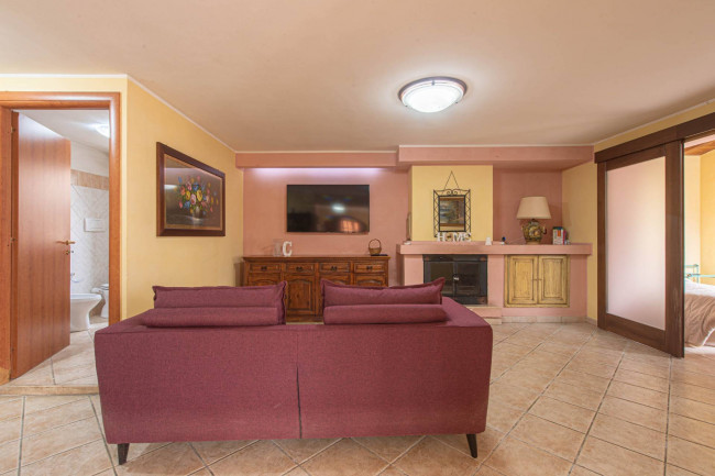 manor house for sale in Arce