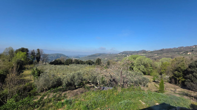 farmhouse for sale in Santopadre