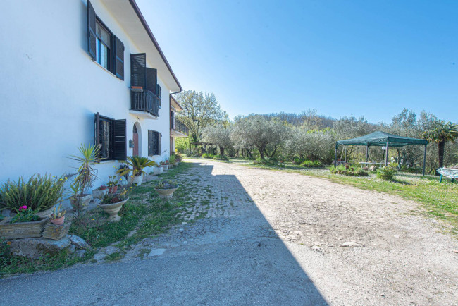 Villa for sale in Fontana Liri