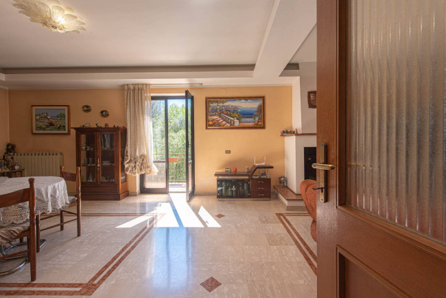Villa for sale in Fontana Liri