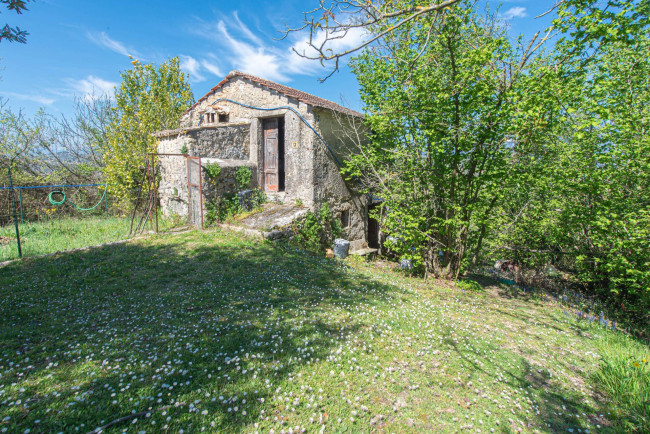 Villa for sale in Fontana Liri