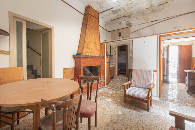 Abitazioni tipiche storiche in vendita a Monte San Giovanni Campano