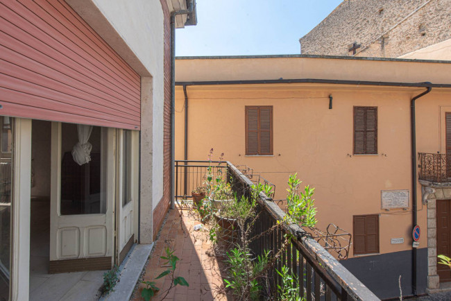 Abitazioni tipiche storiche in vendita a Monte San Giovanni Campano