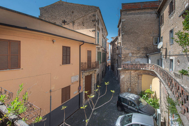 House in Monte San Giovanni Campano - Image 3