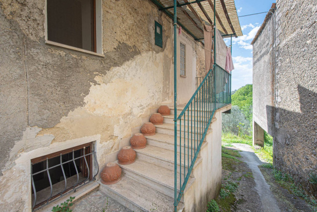semi-detached house for sale in Arpino