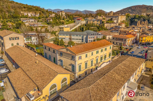 Ufficio in vendita a Isola del Liri