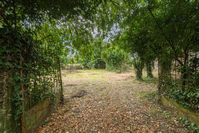 farmhouse for sale in Roccasecca